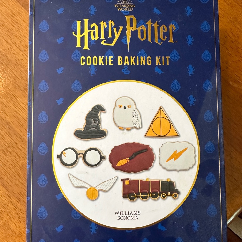 Williams Sonoma Harry Potter cookie Cutter Set